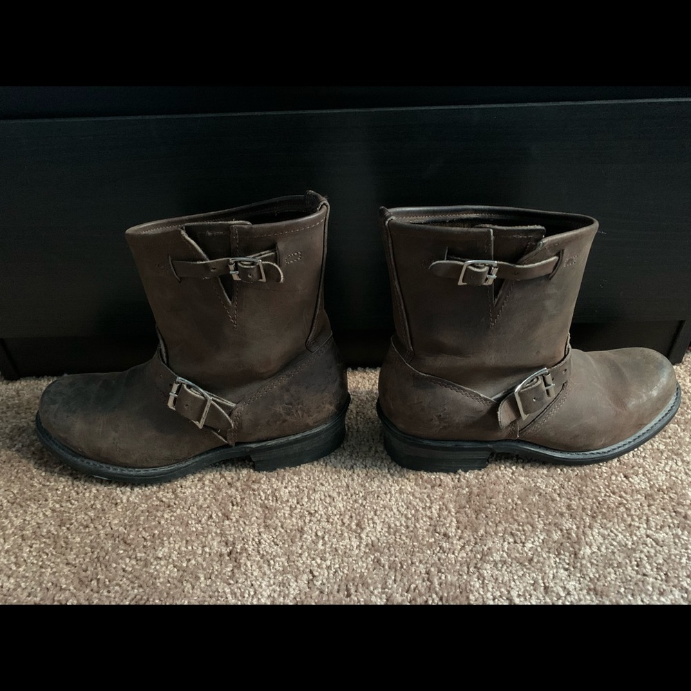 Brown Frye boots!!!